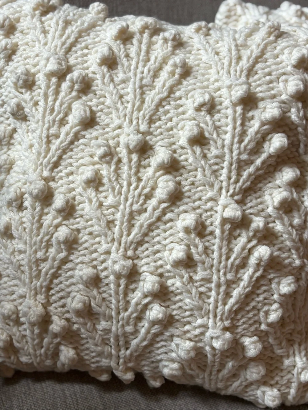 Knit Bobble Throw Pillow Set in Cream